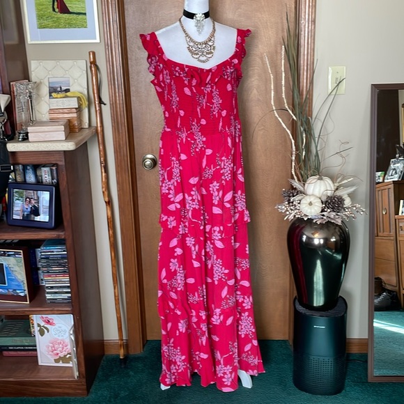 Floral Ruffle Red Dress - Picture 2 of 16